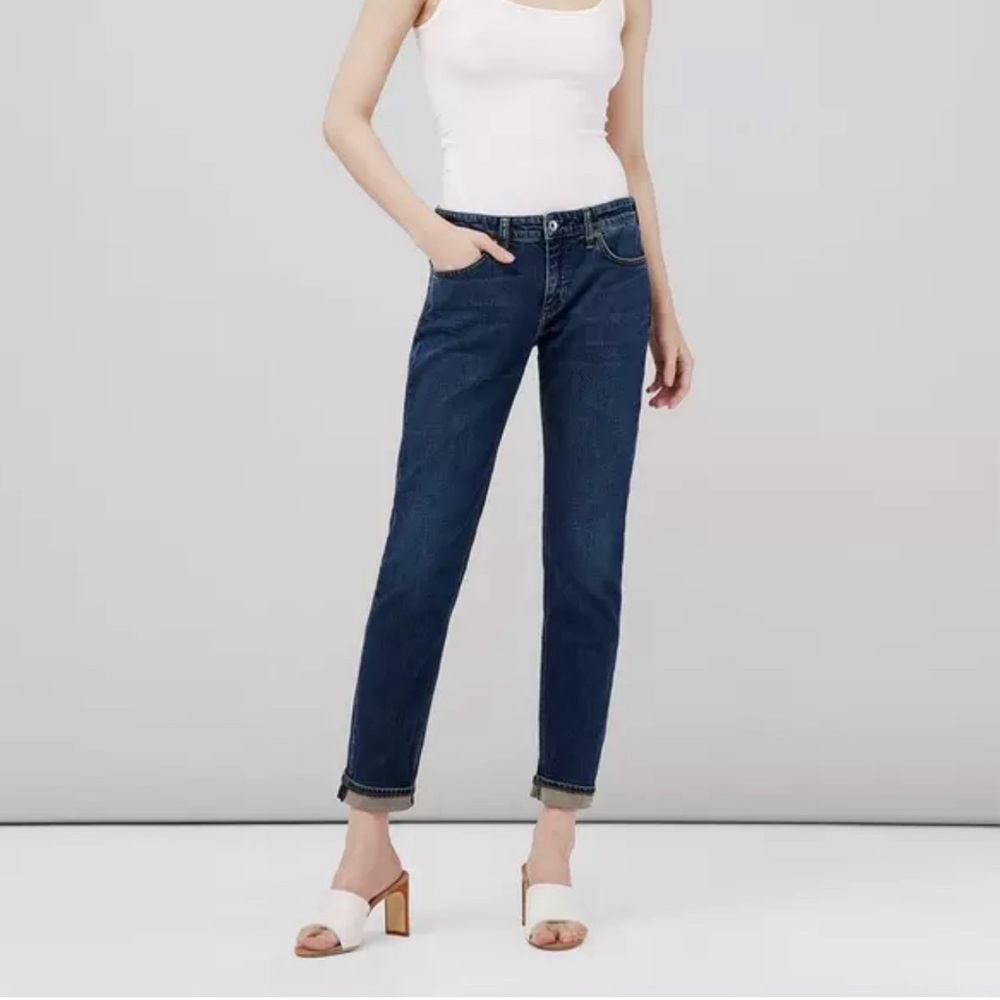 Rag & Bone Dre Low-Rise slim Boyfriend Jean 
Color: Chelsea
Size:  25